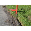 Szpadel półokrągły do wyrównywania krawędzi trawnika
