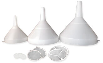 Plastikowy lejek 15 cm z sitkiem