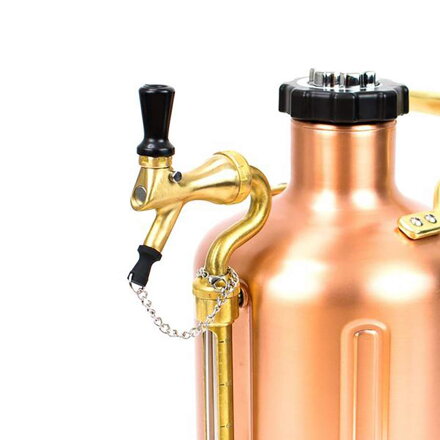 GrowlerWerks uKeg™ nasadka na kranik